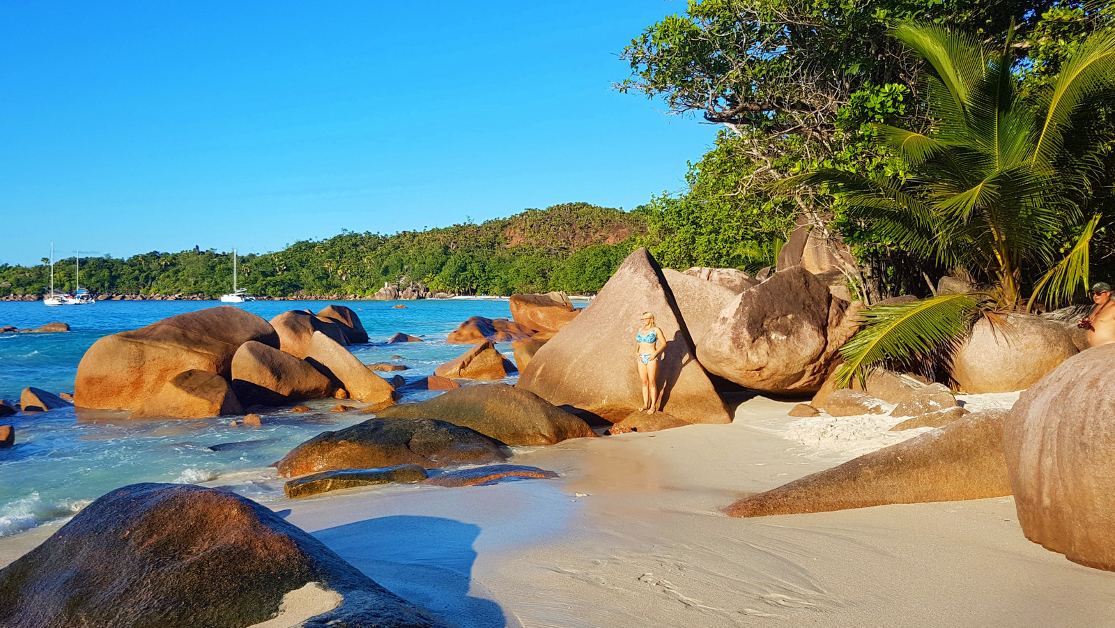Sejšeli: Praslin – Potepanja